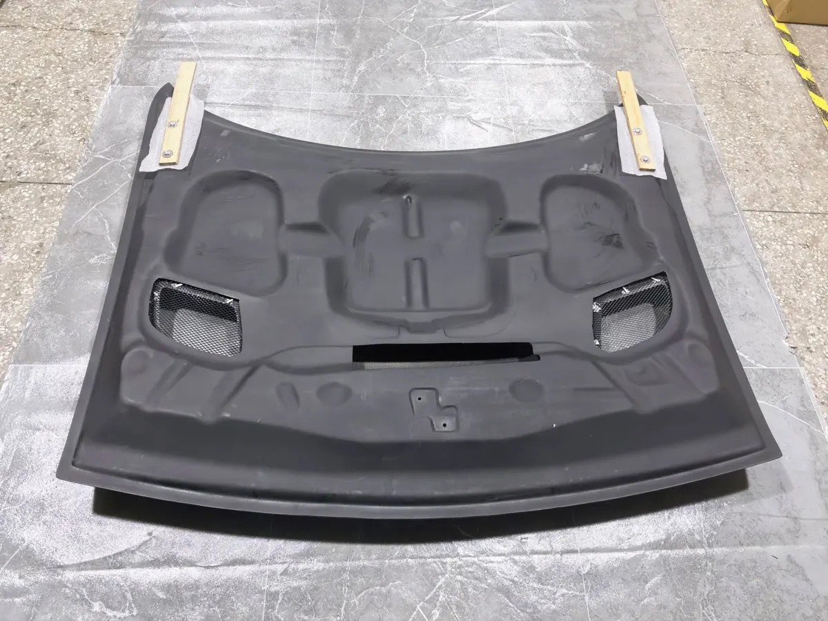 2017-2020 for  Challenger Hellcat Bonnet Hood Carbon Fiber Engine Cover with New Condition Included Clamps for Charger